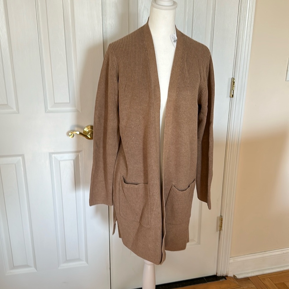 Large, New, Old Navy Sweater. With Tags!